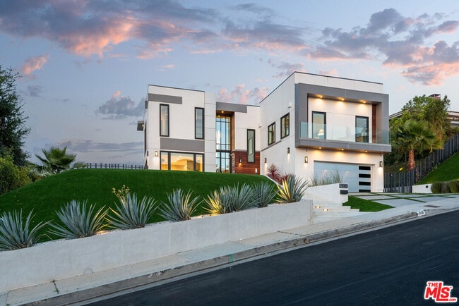 Building Photo - 4338 Gayle Dr