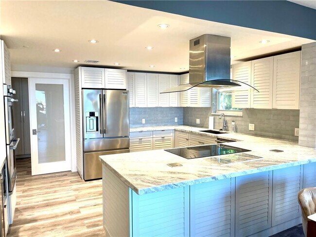 Foto del edificio - 1050 Seminole Dr