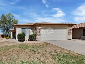 Building Photo - 6022 S 22nd Ln