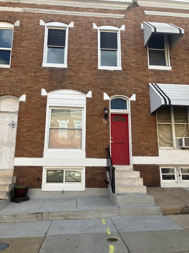 Building Photo - 36 Gorman Ave