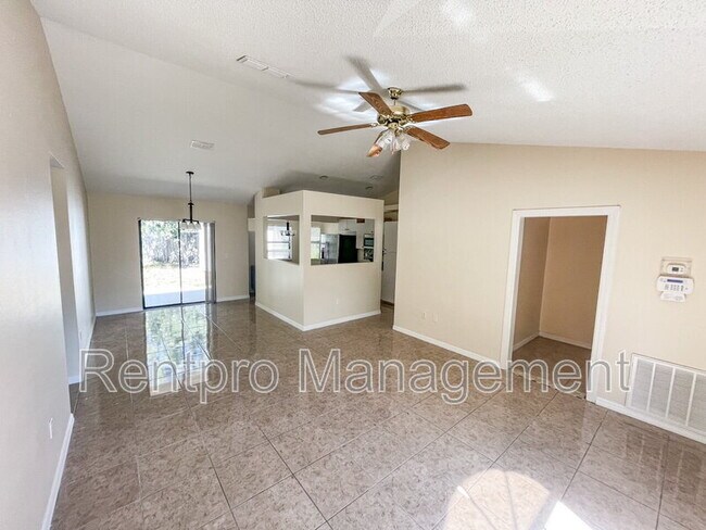Foto del edificio - 5604 35th Ct E
