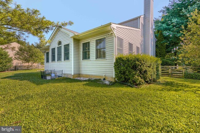 Foto del edificio - 8301 Whitebark Ct