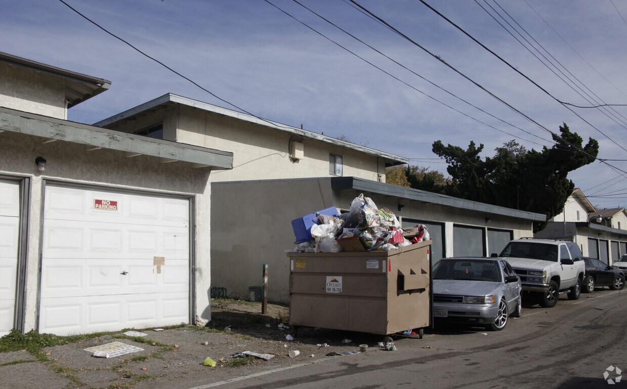 Foto del edificio - 1253 W Rosewood Ct