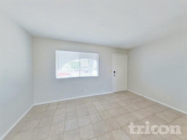 Foto del edificio - 809 95th Pl