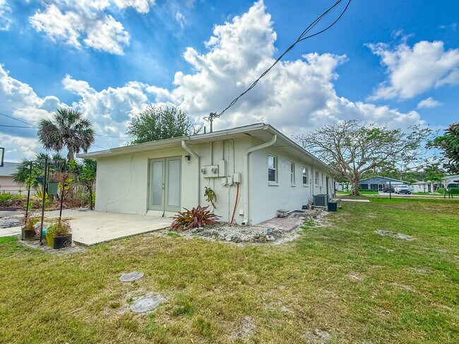 Foto del edificio - ***NON HOA***PET FRIENDLY***REASONABLE RAT...