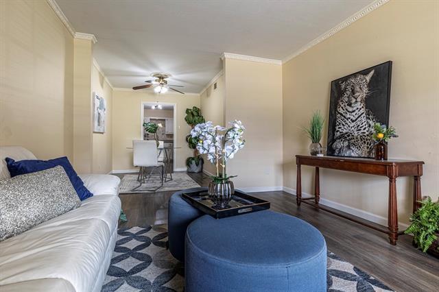 Foto del edificio - 13535 Red Fern Ln