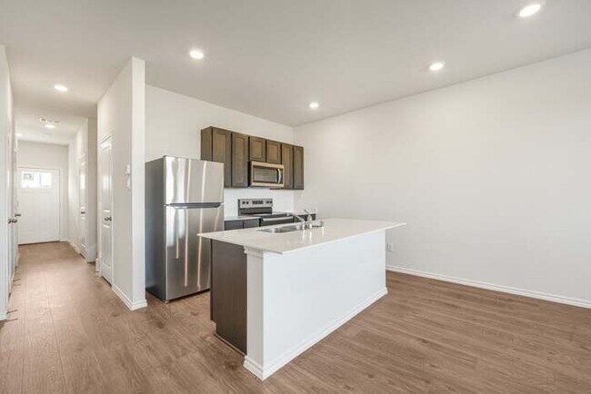 Foto del edificio - 312 Arbor Dr