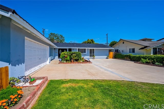 Building Photo - 12422 Christy Ln