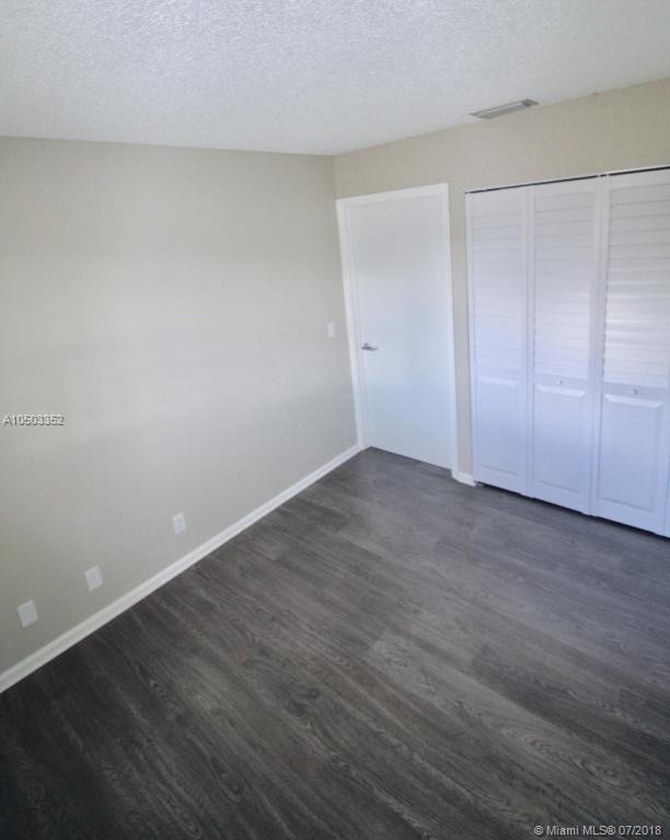 Building Photo - 4891 Freedom Cir