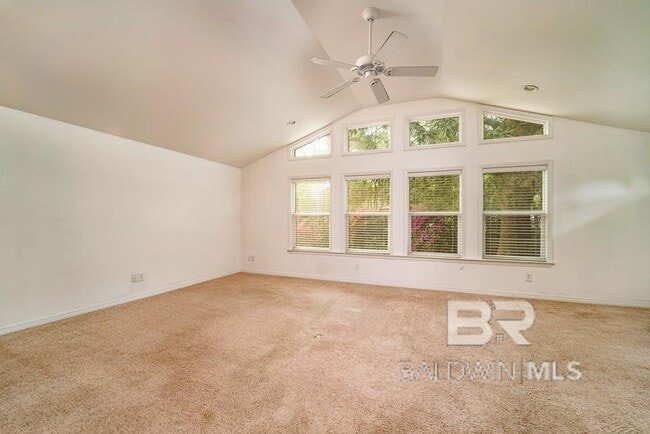 Building Photo - 359 Wisteria St