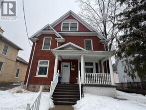 Building Photo - 683 King St W