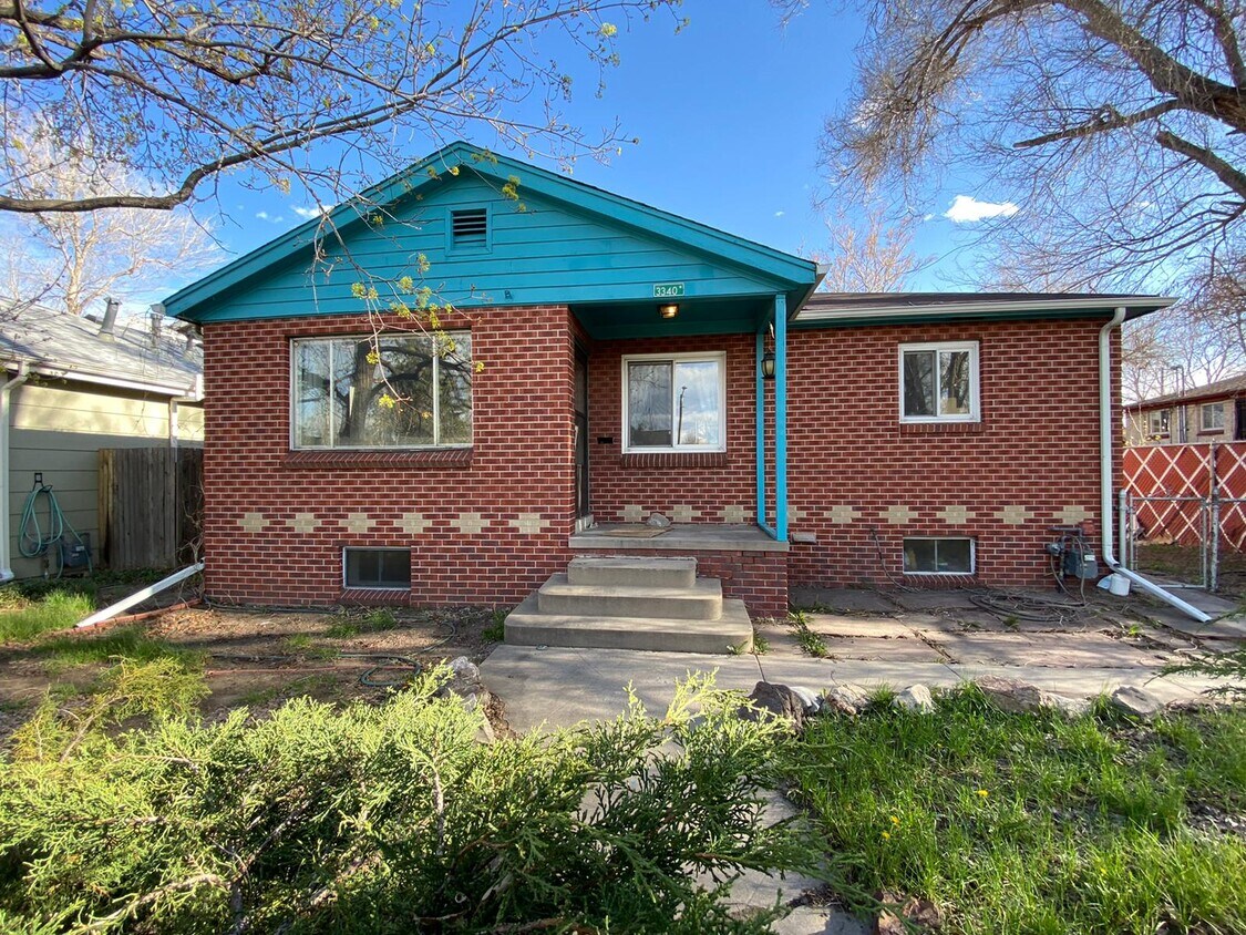 Primary Photo - 2490 W 26th Ave