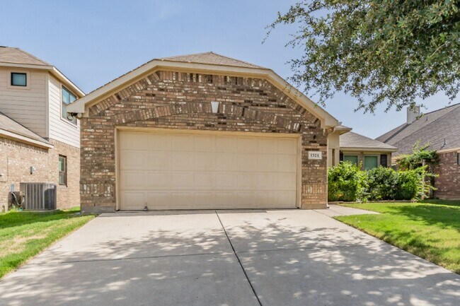 Photo - 1324 Elkford Ln House