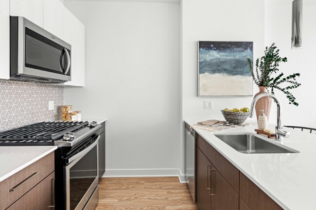 Photo - 1335 S Michigan Ave Apartment