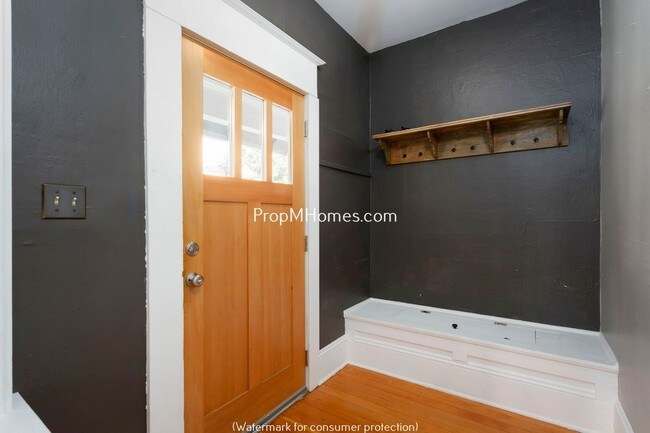 Foto del edificio - 4832 NE 12th Ave