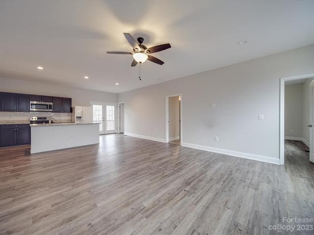 Building Photo - 824 Woodrun Dr