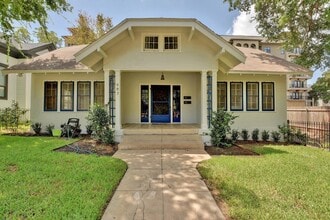 Building Photo - 903 Shoal Cliff Ct