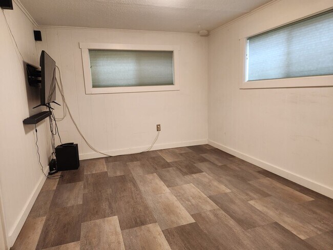 Foto del edificio - 2323 J St