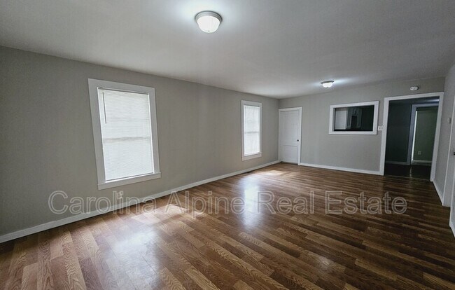 Building Photo - 230 Zeb St