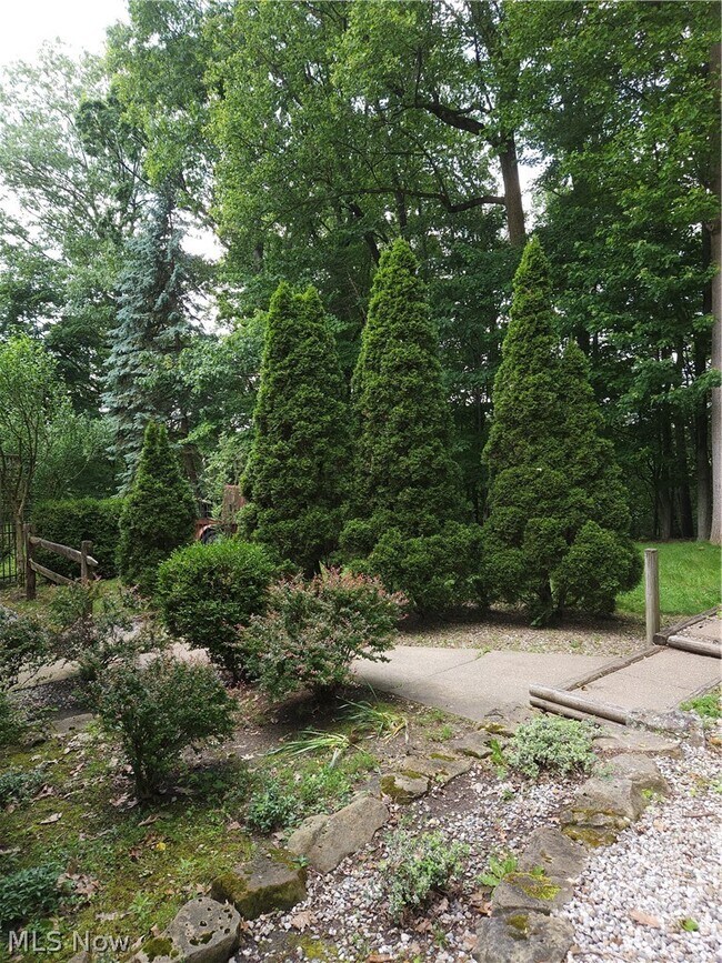 Building Photo - 1382 9th St