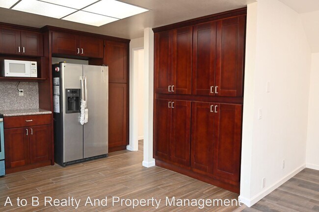 Building Photo - 4 br, 2 bath House - 609 Blom Drive