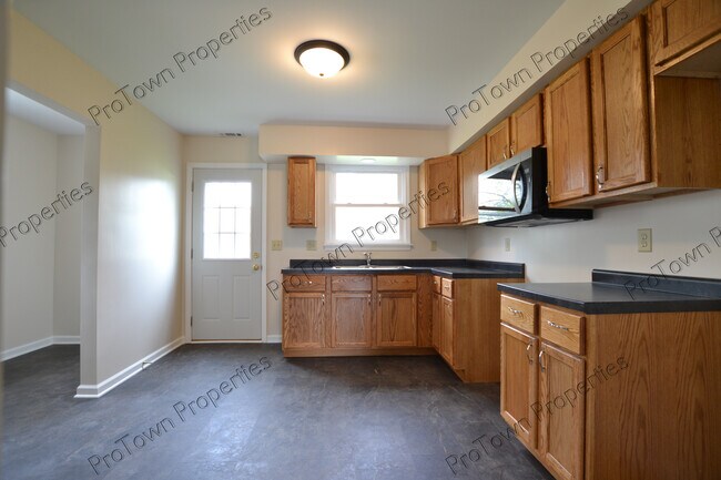 Foto del edificio - 11 E Zarley Blvd