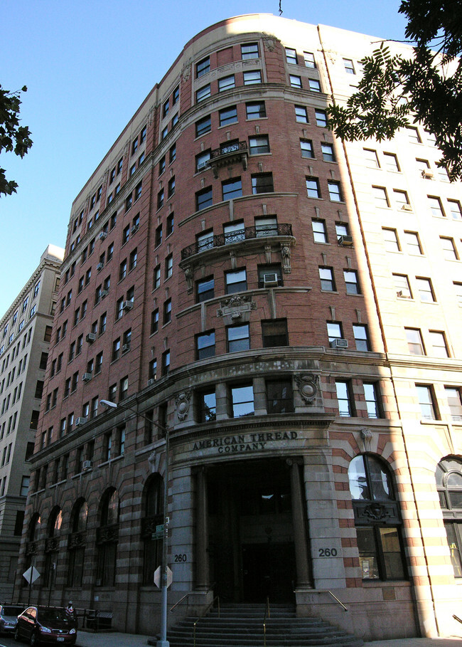 Foto del edificio - The American Thread Building