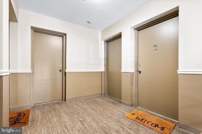 Foto del edificio - 10631 Weymouth St