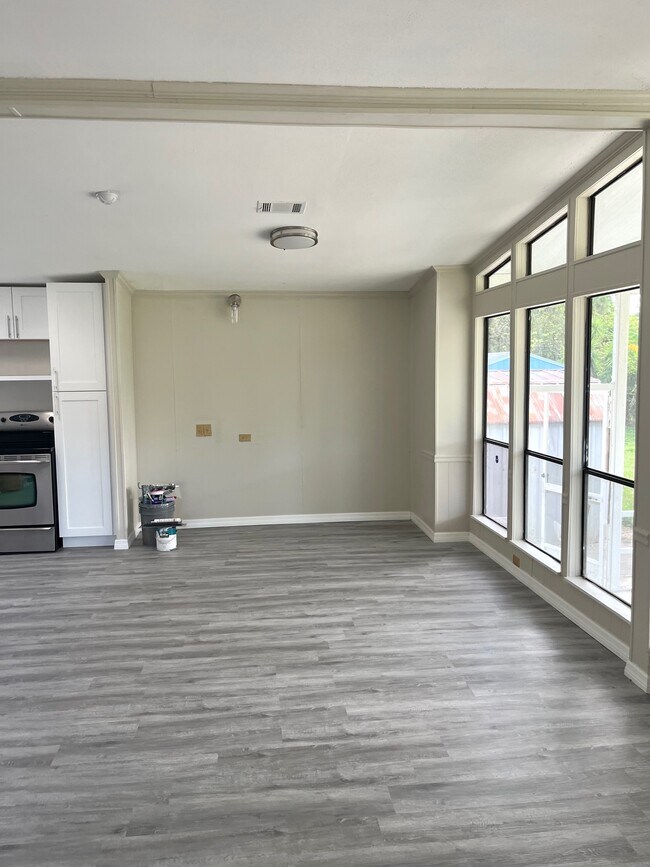 Building Photo - 2376 Case Ln