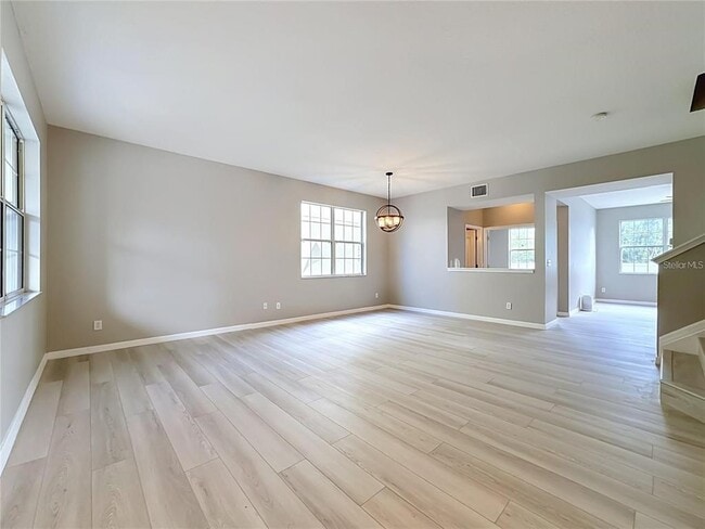 Building Photo - 1620 Atlantic Dr