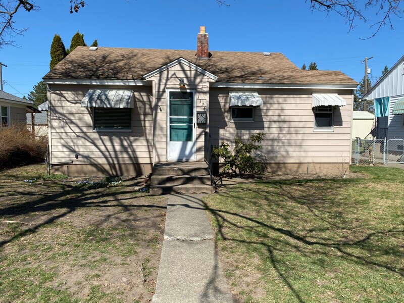 Primary Photo - 3324 W Garland Ave