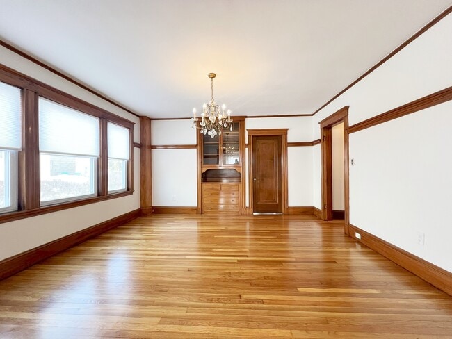 Building Photo - 88 Greaton Rd