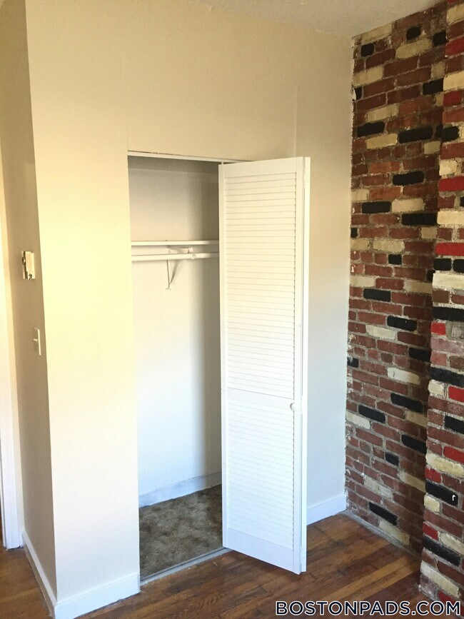 Foto del edificio - 886 Huntington Ave