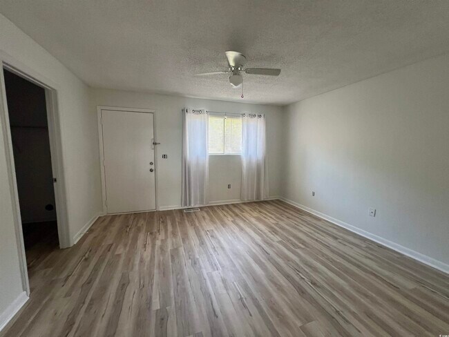 Foto del edificio - 2801 Terminal St