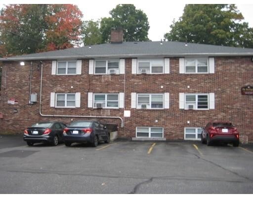 Primary Photo - 36 Burlington Ave