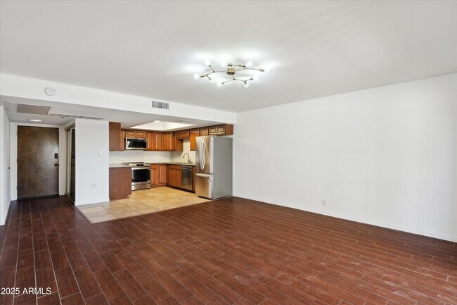Building Photo - 7940 E Camelback Rd