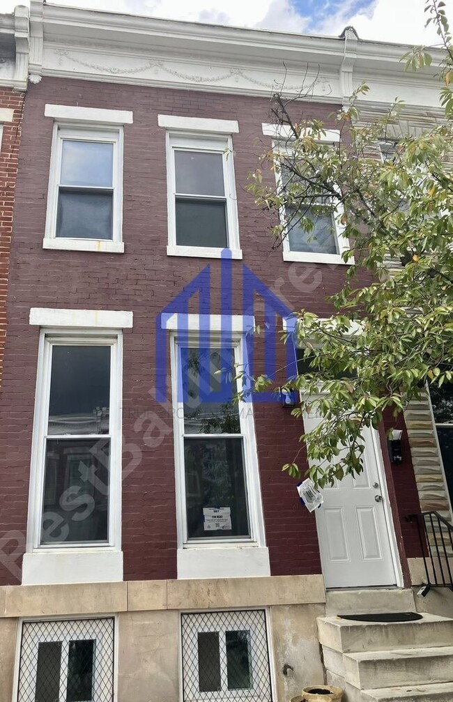 Building Photo - 1826 Penrose Ave