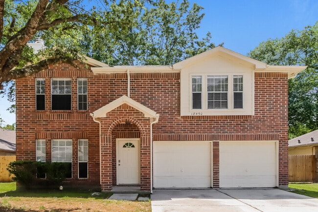 Building Photo - 18450 Hollow Oaks Cir