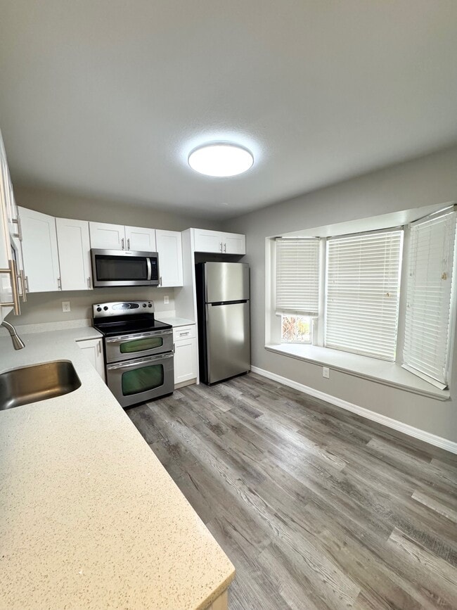 Foto del edificio - 14500 Lakewood Trace Ct