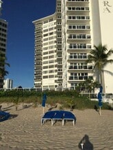 Building Photo - 3700 Galt Ocean Dr