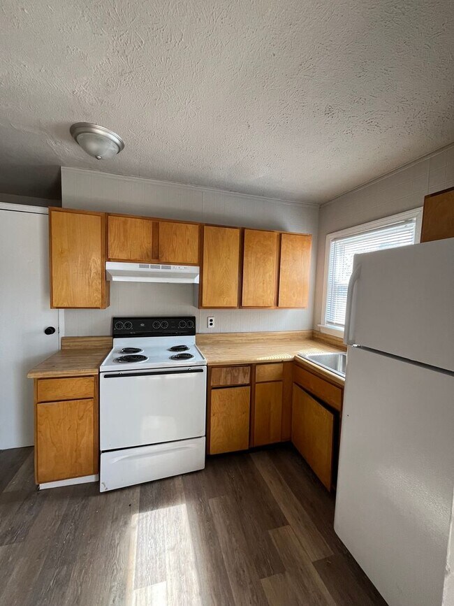 Foto del edificio - 1 Bedroom Duplex walking distance to Downtown Gallatin