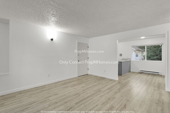 Foto del edificio - Updated Two Bedroom Unit - First Month Free!