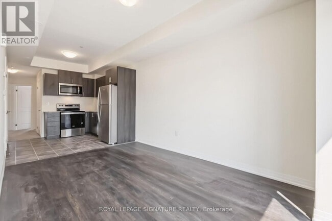 Building Photo - 10 Liben Wy