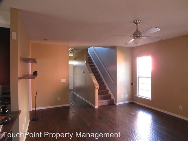 Foto del edificio - 1212 Rising Oak Dr