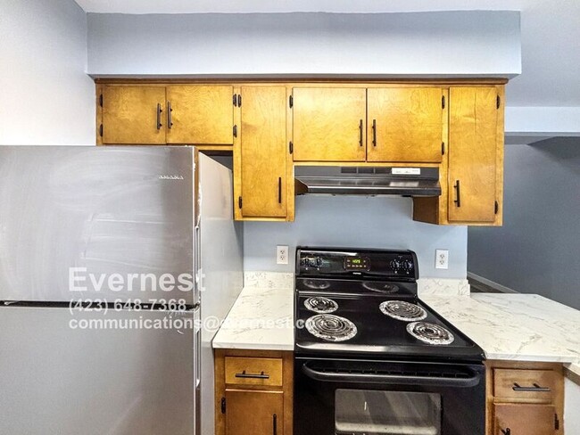 Foto del edificio - 3307 Pinewood Terrace