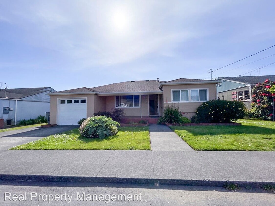 2245 Baldwin St, Arcata, CA 95521 House Rental in Arcata, CA