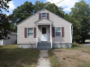 149 Woodward Ave