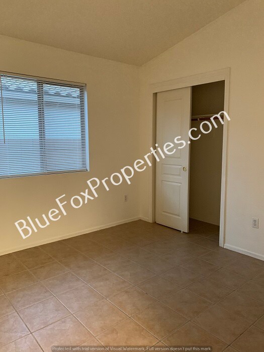 Building Photo - 6756 W Dovewood Way