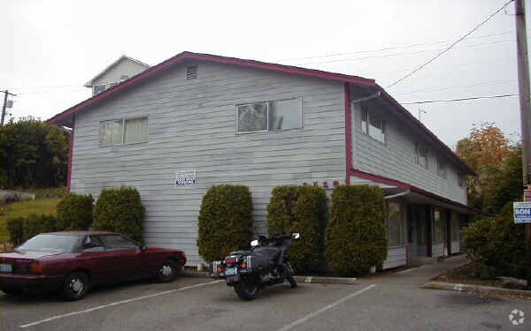 Foto del edificio - 3512 Wetmore Ave