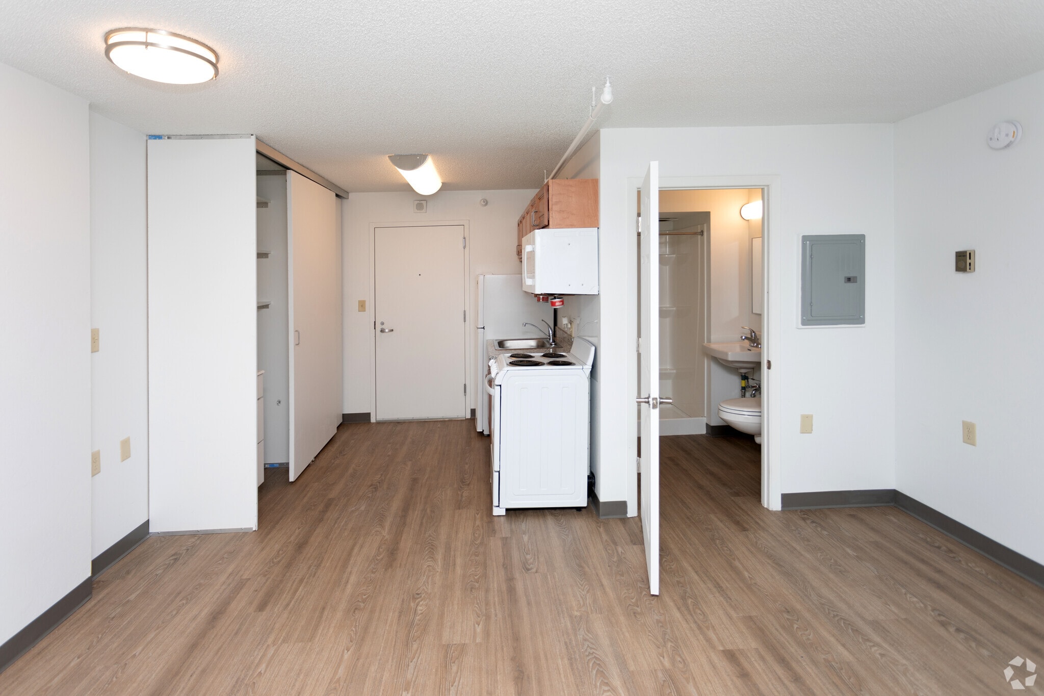 15 E Grant St Minneapolis Mn 55403